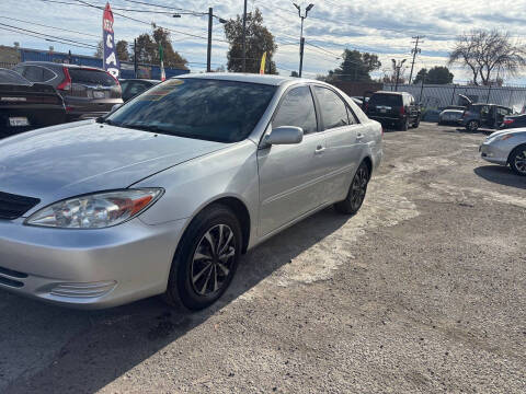 2003 Toyota Camry LE