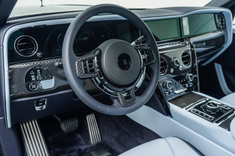 2025 Rolls-Royce Black Badge Cullinan