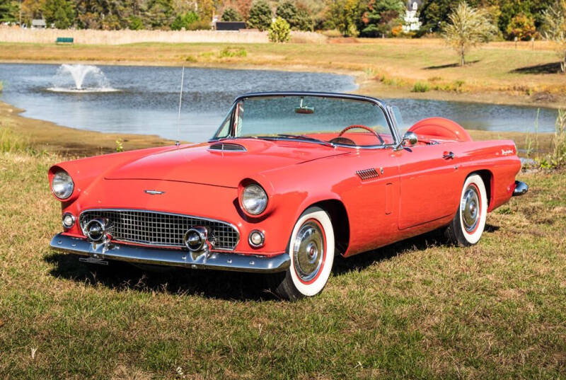 1956 Ford Thunderbird