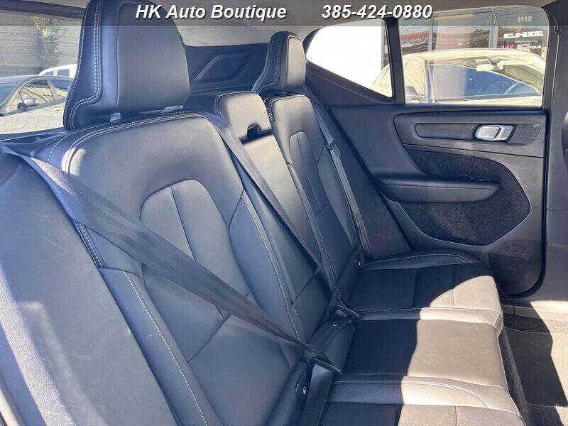 2019 Volvo XC40 T5 Momentum