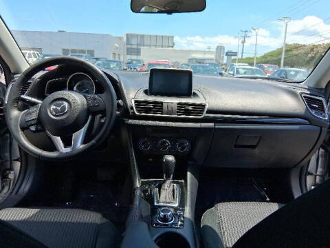 2015 Mazda MAZDA3 i Touring