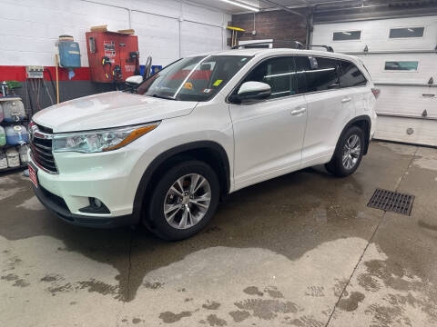 2015 Toyota Highlander for sale at East Barre Auto Sales, LLC in East Barre VT