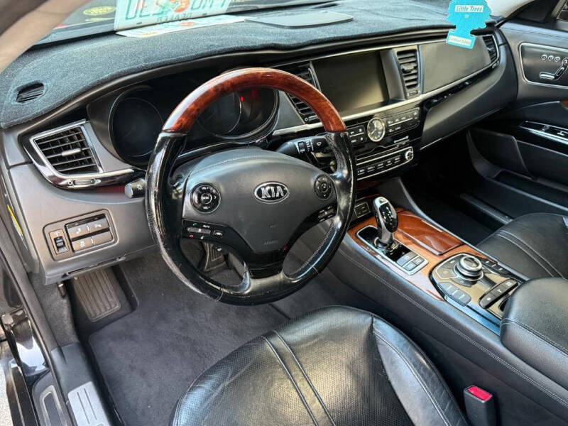 2015 Kia K900 Luxury