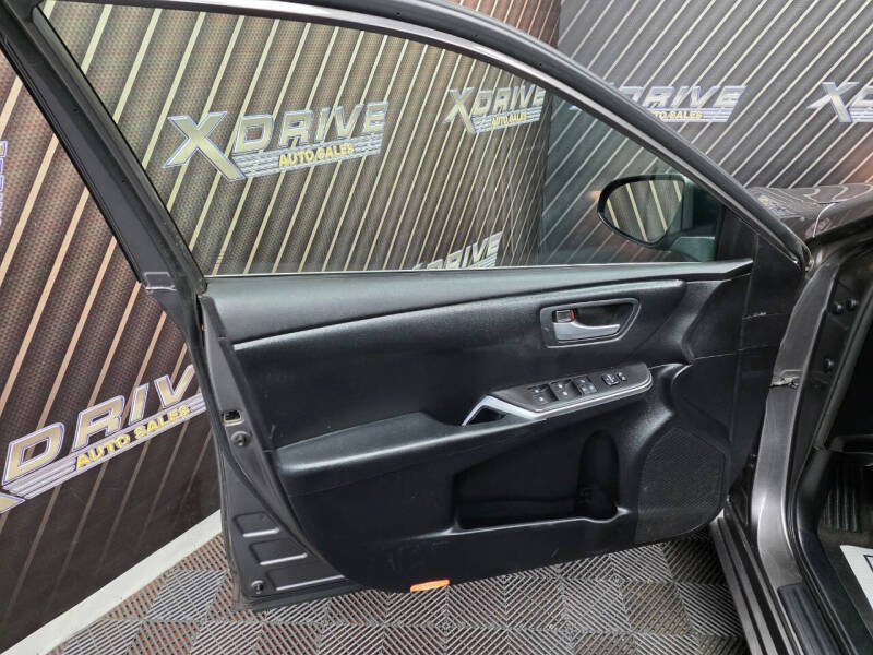 2015 Toyota Camry SE