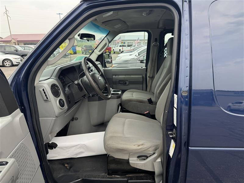 2011 Ford E-Series E-350 SD