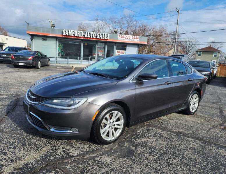2015 Chrysler 200 for sale at Samford Auto Sales in Riverview MI