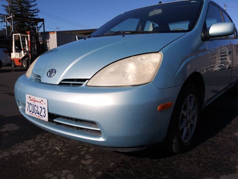2003 Toyota Prius for sale at AutoDistributors Inc in Fulton CA