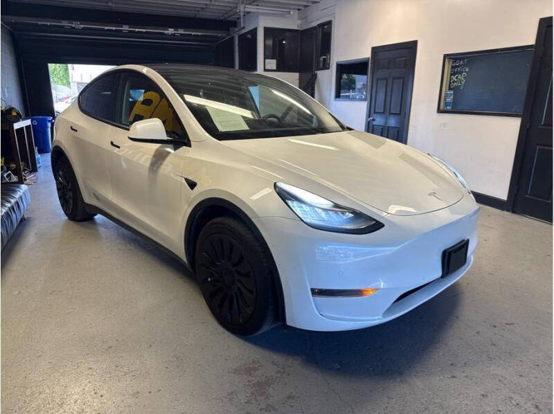 2020 Tesla Model Y Long Range