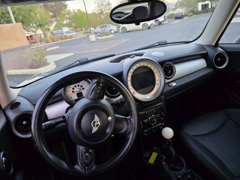 2012 MINI Cooper Hardtop