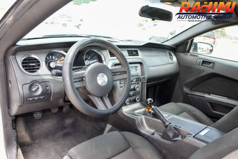 2011 Ford Mustang V6