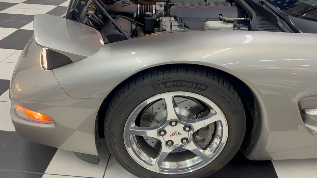 2000 Chevrolet Corvette 19