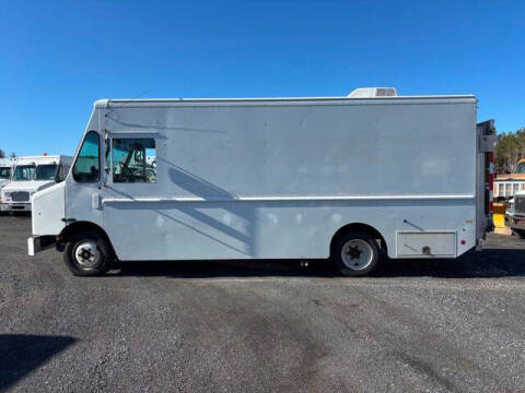 2015 Freightliner MT45 Chassis