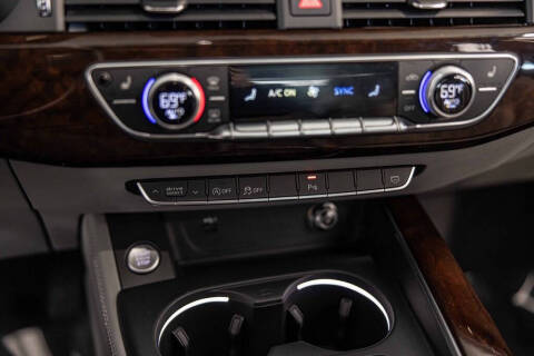 2019 Audi A4 quattro Premium Plus 45 TFSI