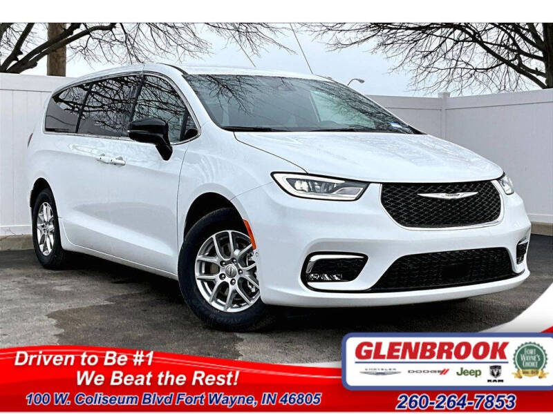 2025 Chrysler Pacifica for sale at Glenbrook Dodge Chrysler Jeep Ram and Fiat in Fort Wayne IN