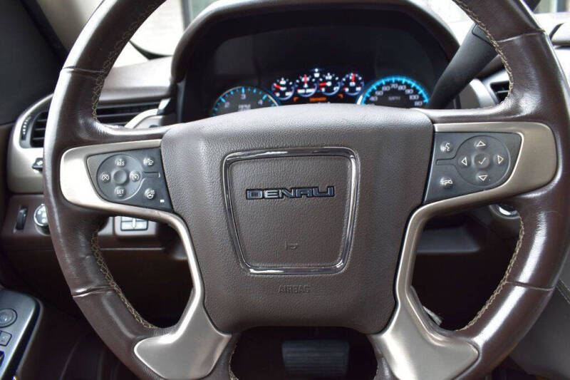 2017 GMC Yukon Denali