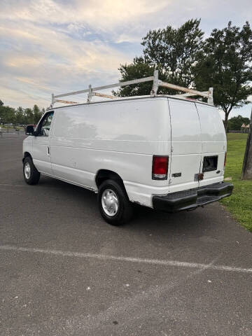 2003 Ford E-Series