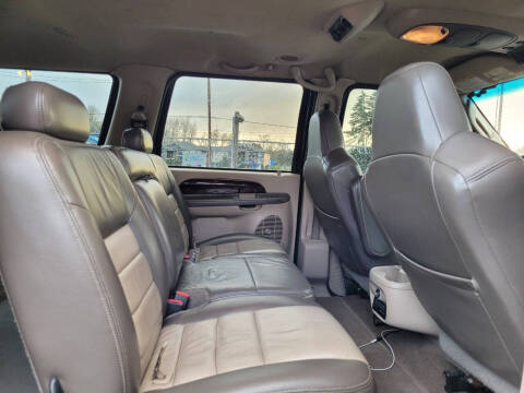 2004 Ford Excursion Eddie Bauer