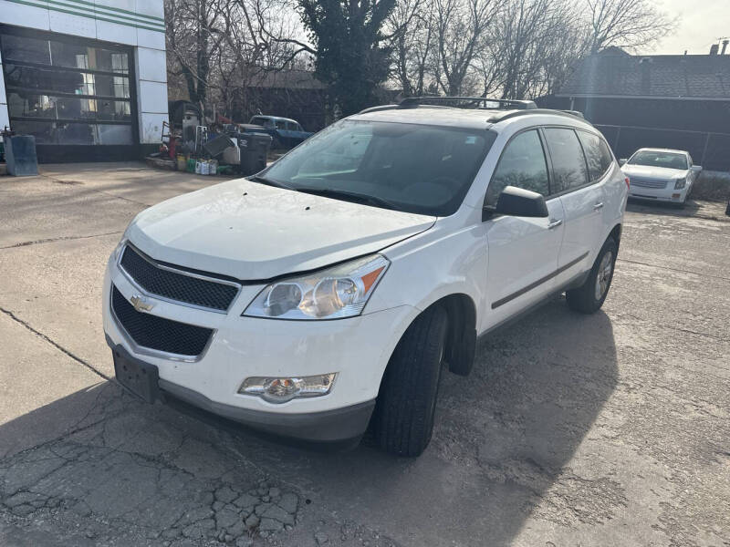 2011 Chevrolet Traverse LS