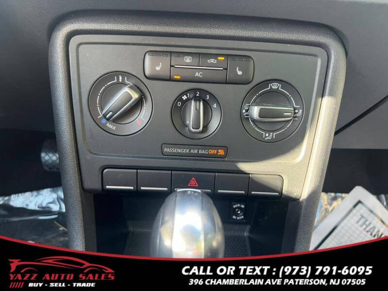 2012 Volkswagen Beetle