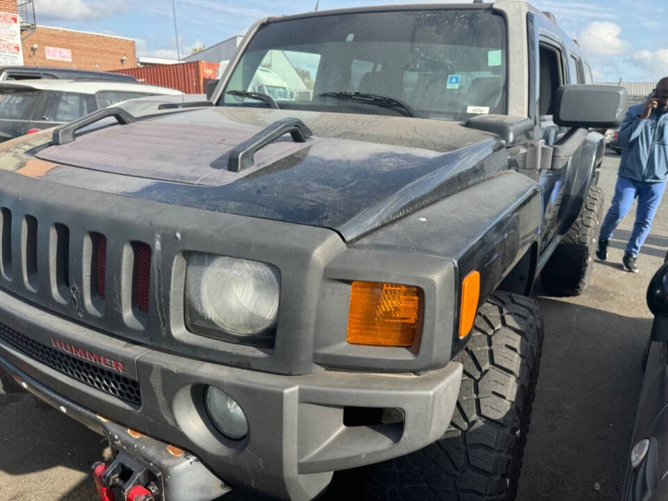 2007 HUMMER H3 for sale at Fauzia's Auto Sales, Inc. in Buchanan, NY