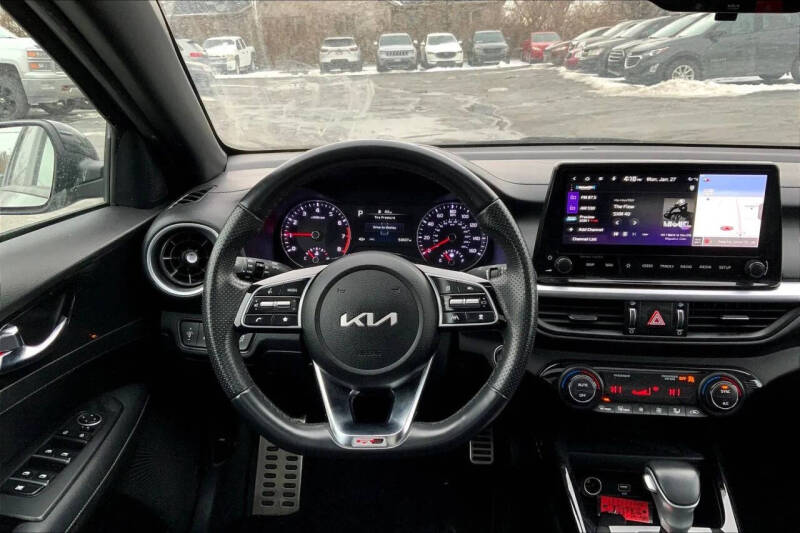 2023 Kia Forte GT-Line