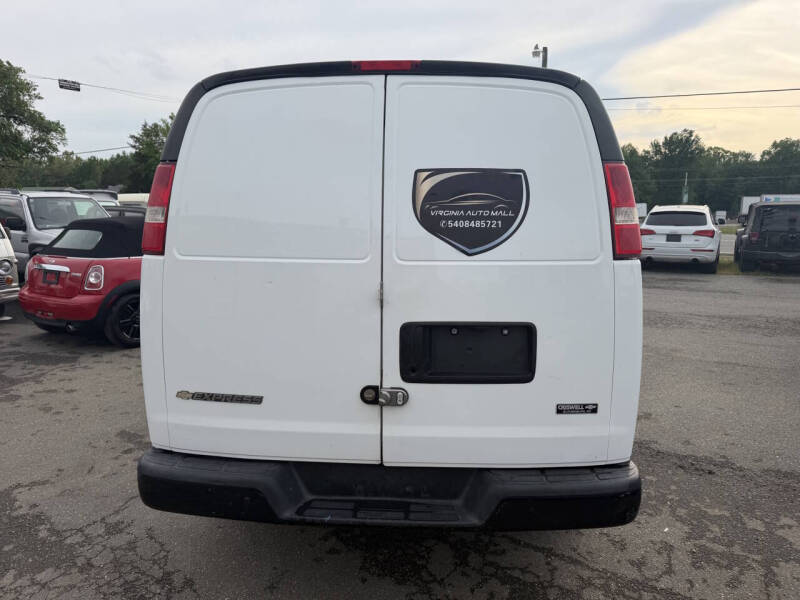 2017 Chevrolet Express 2500
