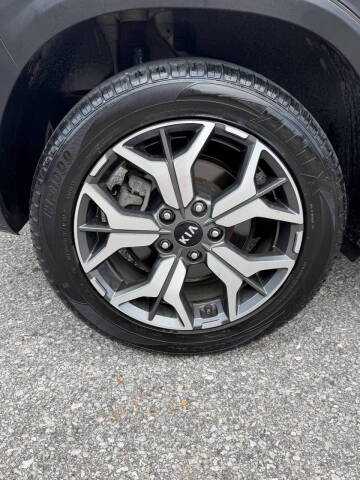 2021 Kia Seltos EX