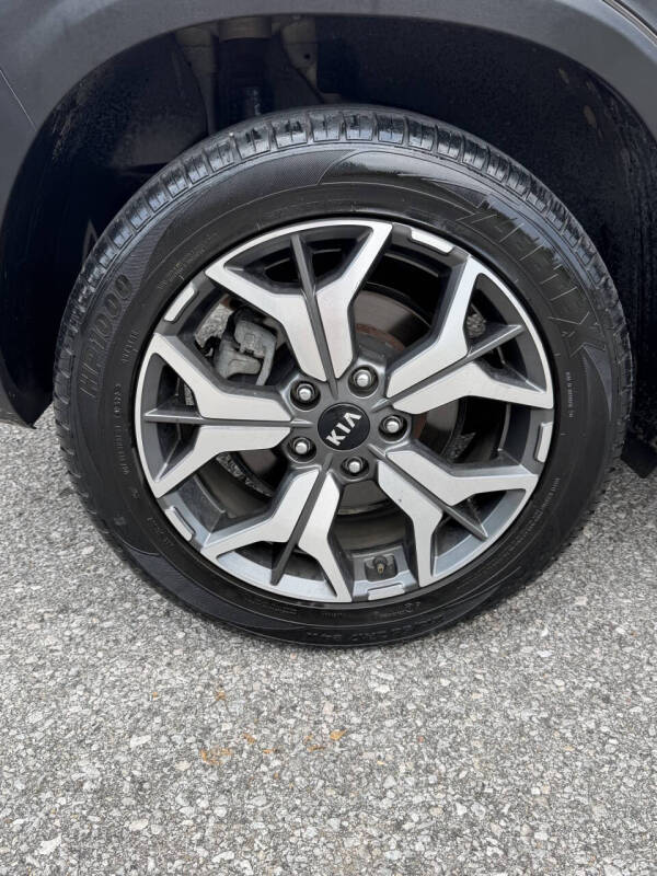2021 Kia Seltos EX