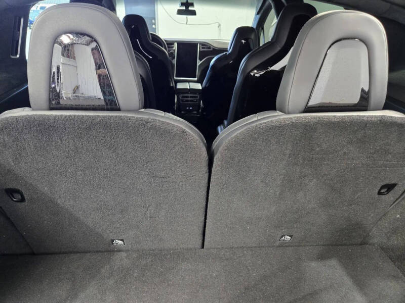2016 Tesla Model X 90D