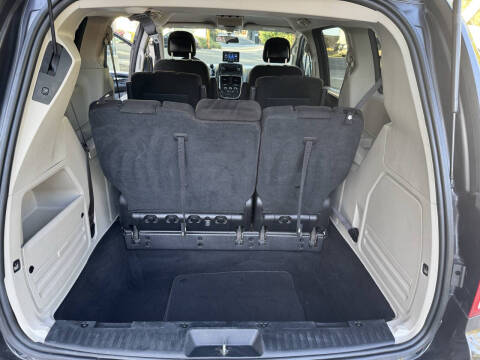 2015 Dodge Grand Caravan SXT Plus