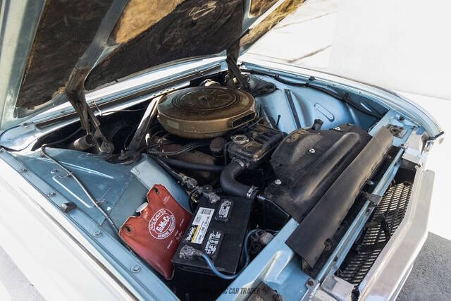 1968 Ford Thunderbird
