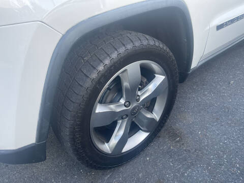 2012 Jeep Grand Cherokee Overland