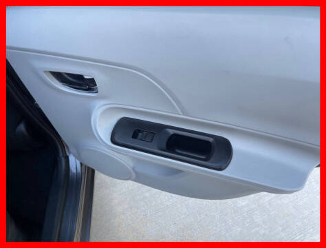2012 Toyota Prius c Two