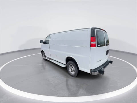 2024 GMC Savana 2500