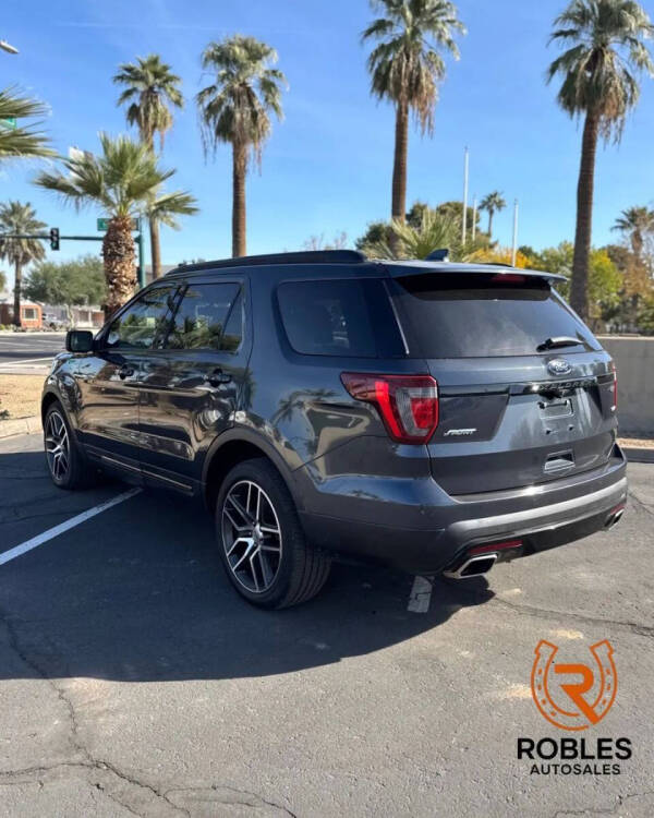 2017 Ford Explorer Sport