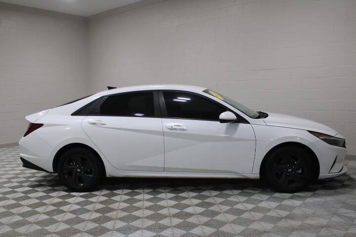 2022 Hyundai Elantra