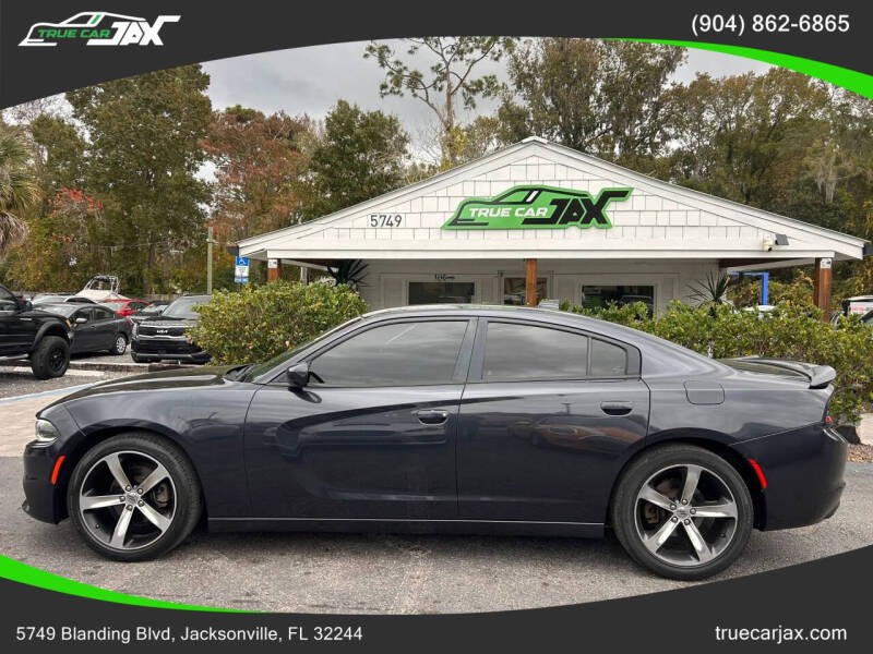 2017 Dodge Charger SXT