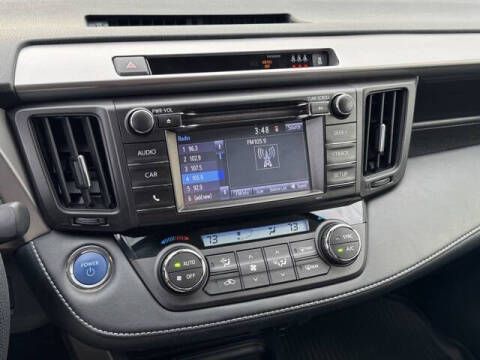 2018 Toyota RAV4 Hybrid LE