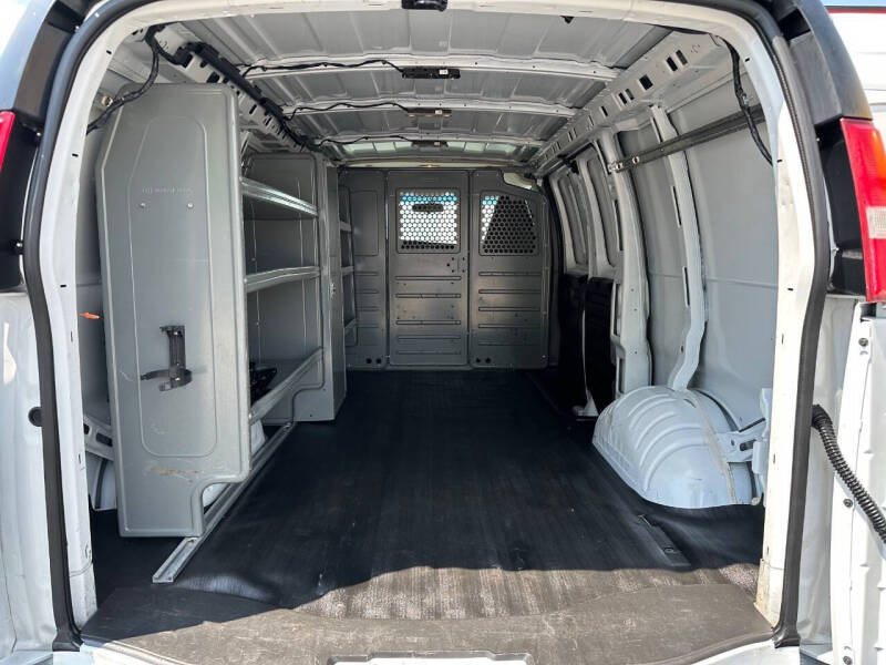 2020 Chevrolet Express 2500