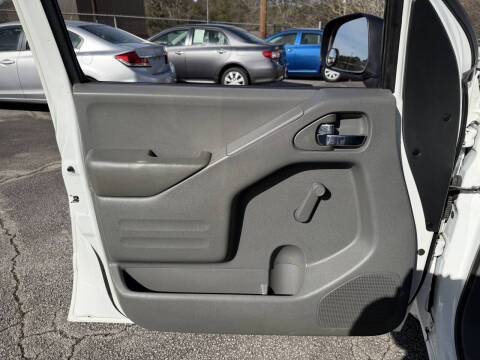 2015 Nissan Frontier S