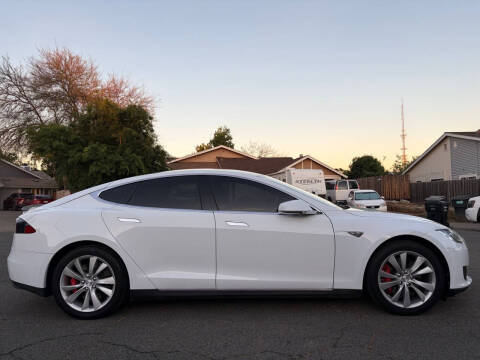 2014 Tesla Model S P85