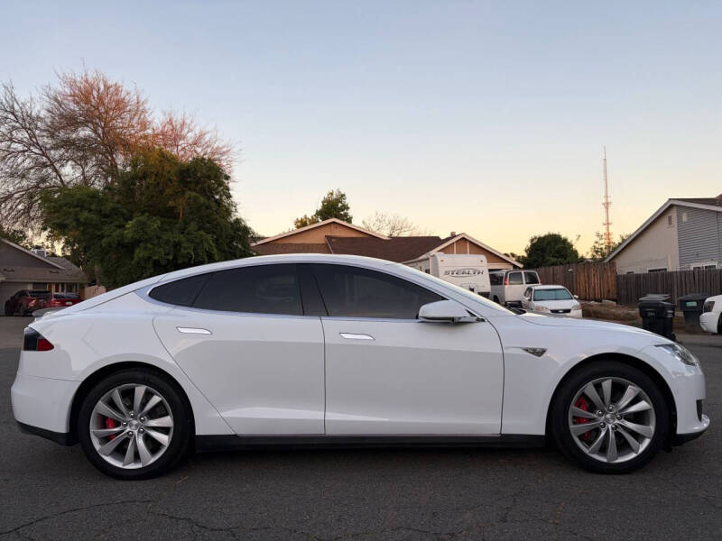 2014 Tesla Model S P85