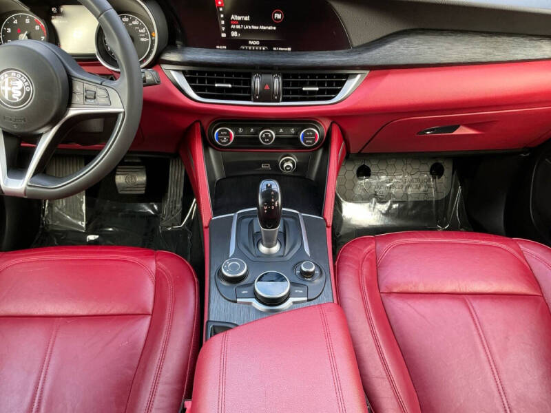 2019 Alfa Romeo Stelvio