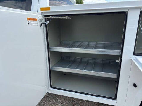 2025 GMC Sierra 3500HD CC Pro