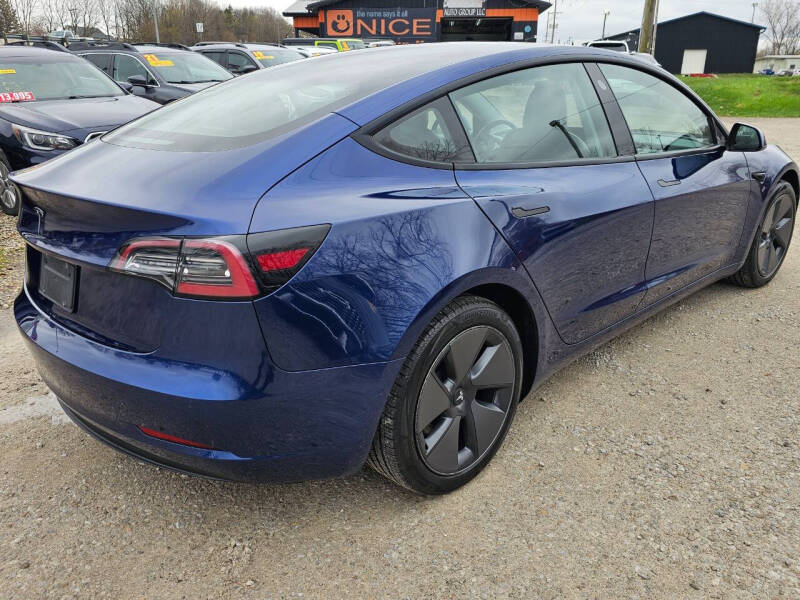 2021 Tesla Model 3 Standard Range Plus