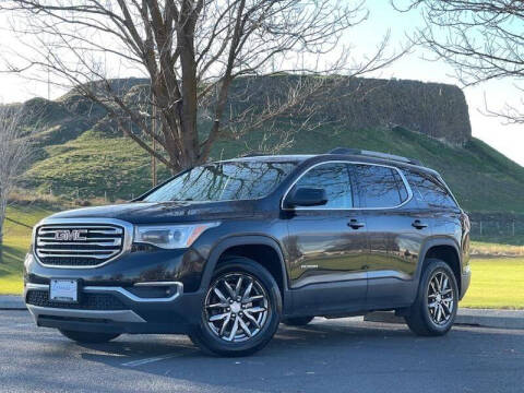 2017 GMC Acadia SLT-1