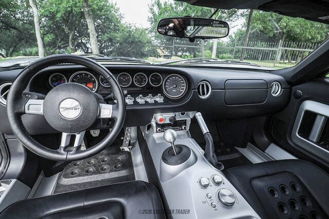 2005 Ford GT