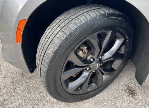 2020 Chrysler Pacifica Touring