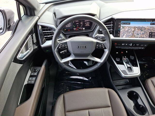 2025 Audi Q4 e-tron Premium 45