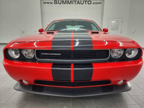 2014 Dodge Challenger SRT8